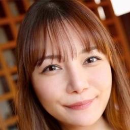野村みゆ